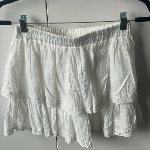 Simplee Tiered Cotton White Mini Skirt - Picture 6 of 6